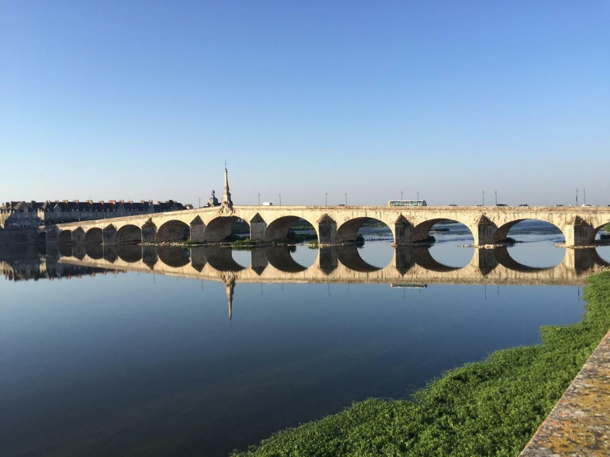 Les Lumieres De La Loire Blois Exterior foto